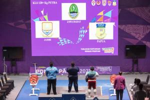 Delapan Emas, Jabar Juara Umum Angkat Berat