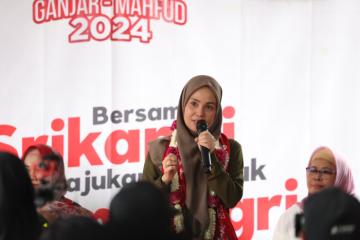 Berdialog dengan Pekerja Pabrik, Atikoh Ganjar Bahas Pencegahan Stunting