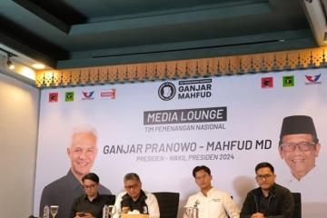 Hasto Sebut DNA PDIP dan Investor Besar Ganjar-Mahfud Adalah Kekuatan Rakyat