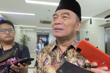 Menko PMK Menilai Usulan KPK Berhentikan Bansos Jelang Pilkada Itu Kurang Bijak