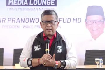 Hasto Ungkap Rencana Mahfud Mundur dari Menteri Disetujui Megawati