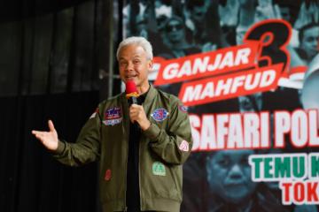 Mendengar Keluhan Anak Muda, Ganjar Komitmen Hapus Batasan Usia Pelamar Kerja Jika Menang di Pilpres 2024