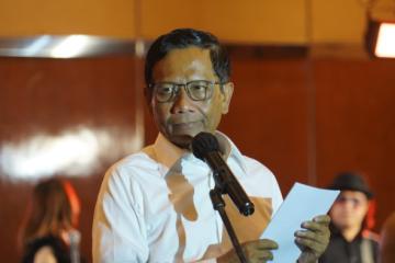 Ganjar-Mahfud Jadi Peluru Tak Terkendali untuk Berantas Korupsi