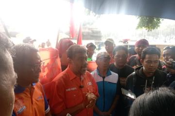 Aksi Tritura Partai Buruh : Turunkan Harga Sembako, Cabut Omnibuslaw Cipta Kerja, dan Tegakkan Pemilu Bersih