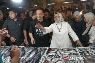 Kunjungi Pasar Tos 3000 Batam, Anies Dorong Perbaikan Tata Niaga Agar Harga Pangan Terjangkau