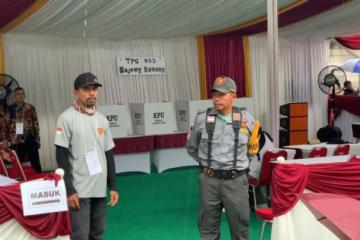 Jelang Pencoblosan, TPS 033 Lokasi Prabowo Nyoblos Diguyur Hujan