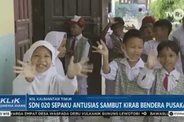 SDN 020 Sepaku Antusias Sambut Kirab Bendera Pusaka