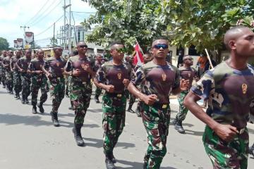 Orang Asli Papua Semarakkan Kirab Api PON