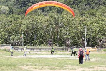 Sumbar Berpeluang Tambah Medali di cabor Paralayang