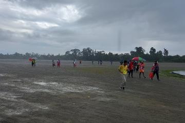 Atlet dan Official Berhamburan, Hujan Guyur Venue-Aeromodelling