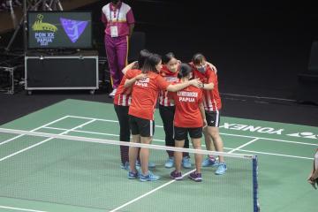 Lawan Malut, Bulutangkis Beregu Puteri Papua Menang