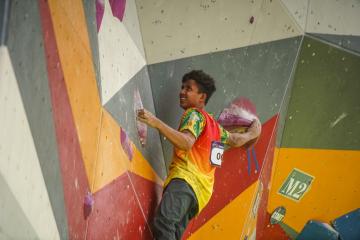 Atlet Panjat Tebing Aceh Lolos ke Final