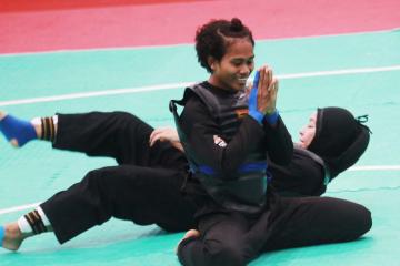 Pesilat Jeni Elvis Kause Lolos ke Final