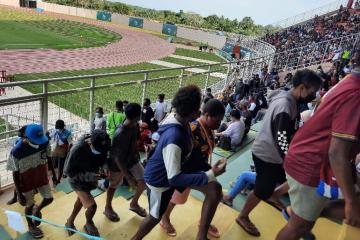 Ribuan Orang Sesaki Katapal Dukung Tuan Rumah 