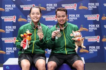 Ganda Campuran Bulutangkis Jatim Rebut Emas 
