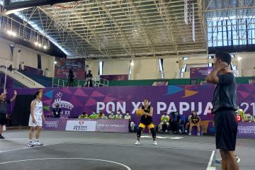 Sumbar Tantang Papua Semifinal Basket 3x3