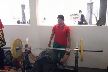 Angkat Berat Riau Optimis Capai Target Medali