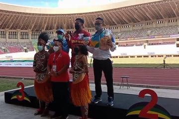 Dua Emas Tim Atletik Jateng di Peparnas