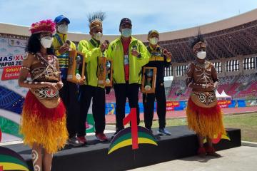 Tuna Grahita Sumbang Emas Pertama Bagi NTB